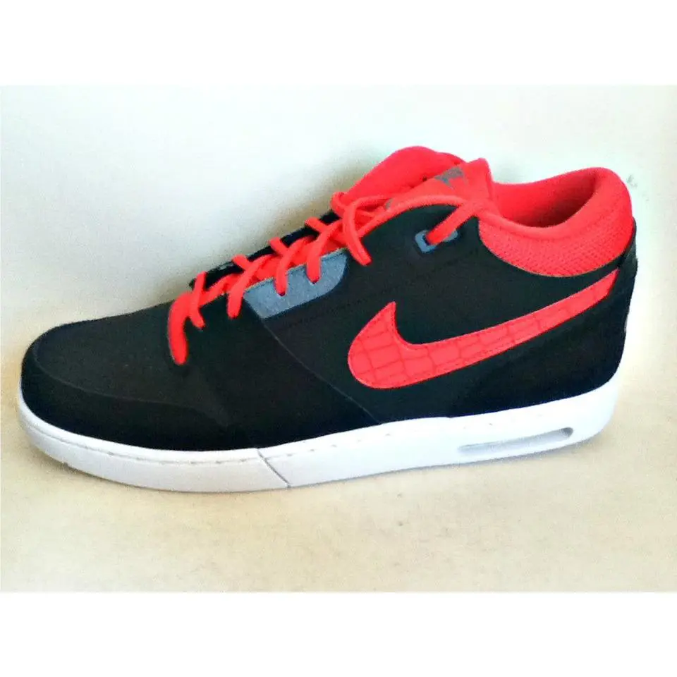 Nike shoes - Black 3