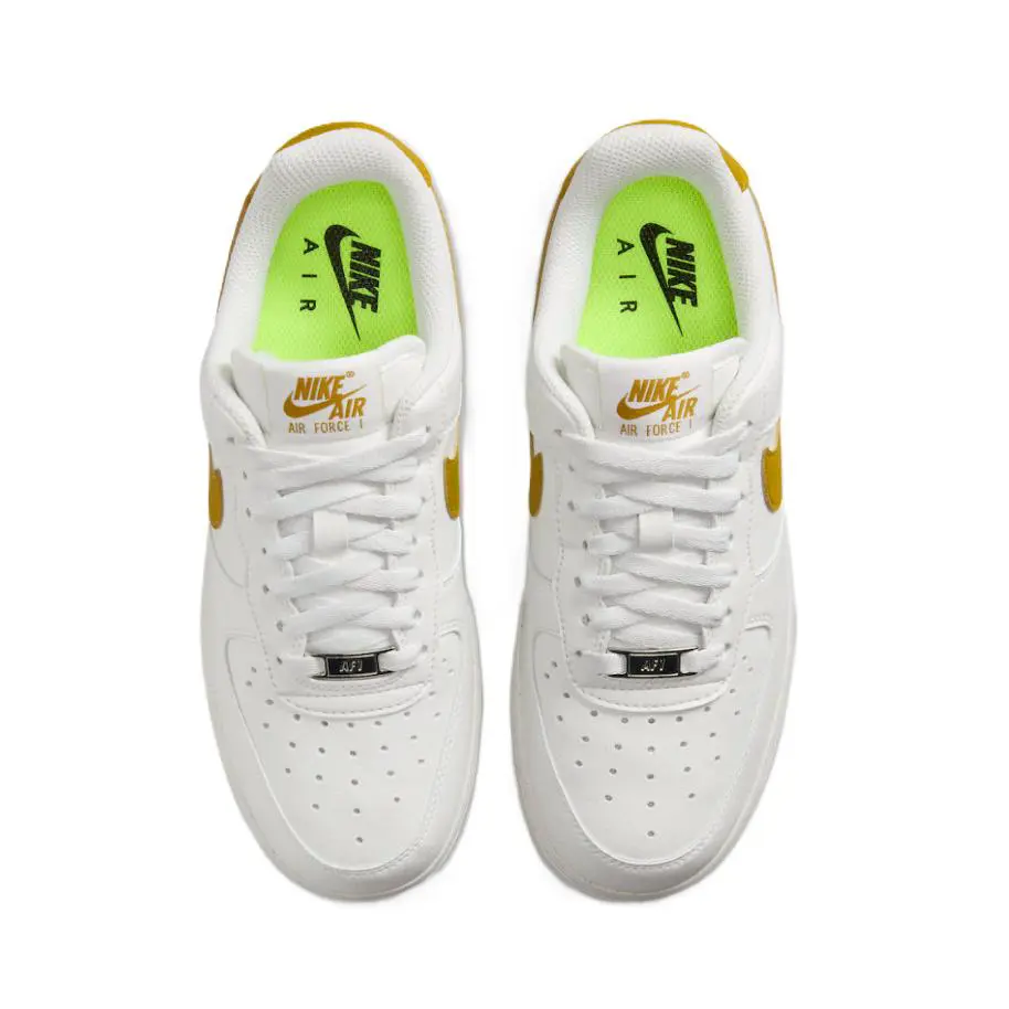 Nike shoes - White/Metallic Silver/Bronzine 8