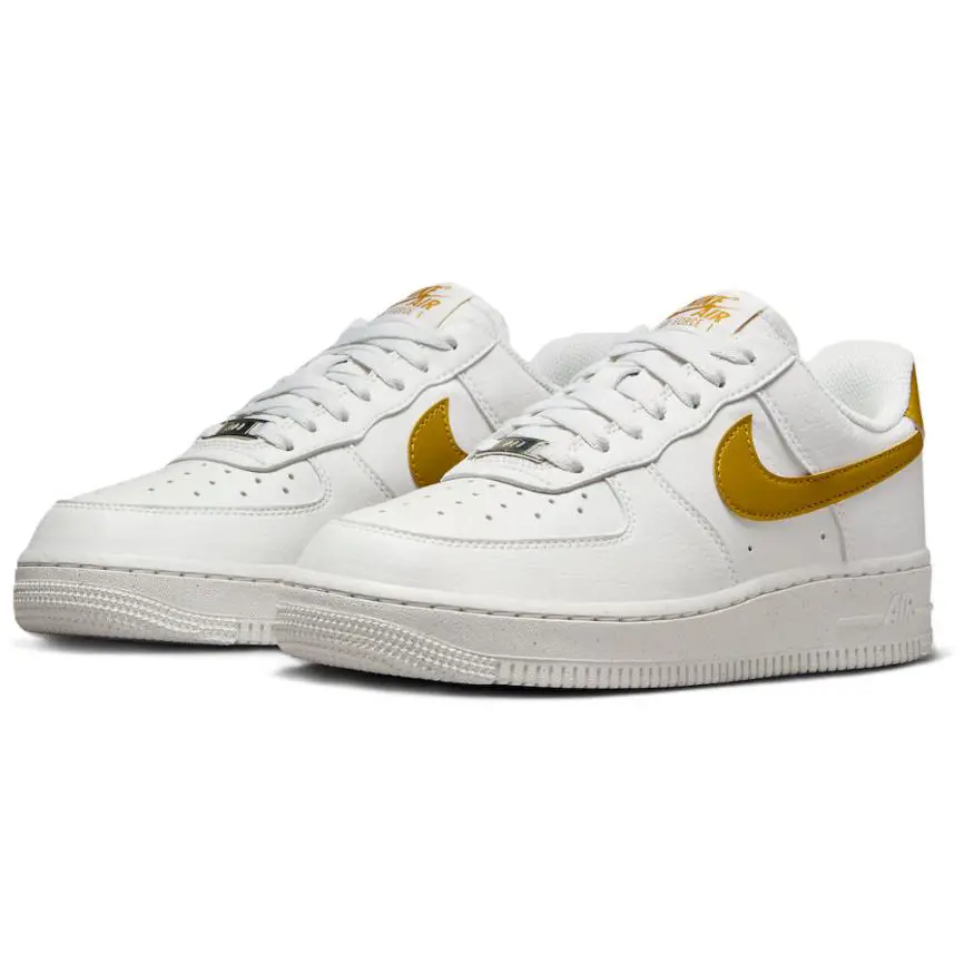 Nike shoes - White/Metallic Silver/Bronzine 5