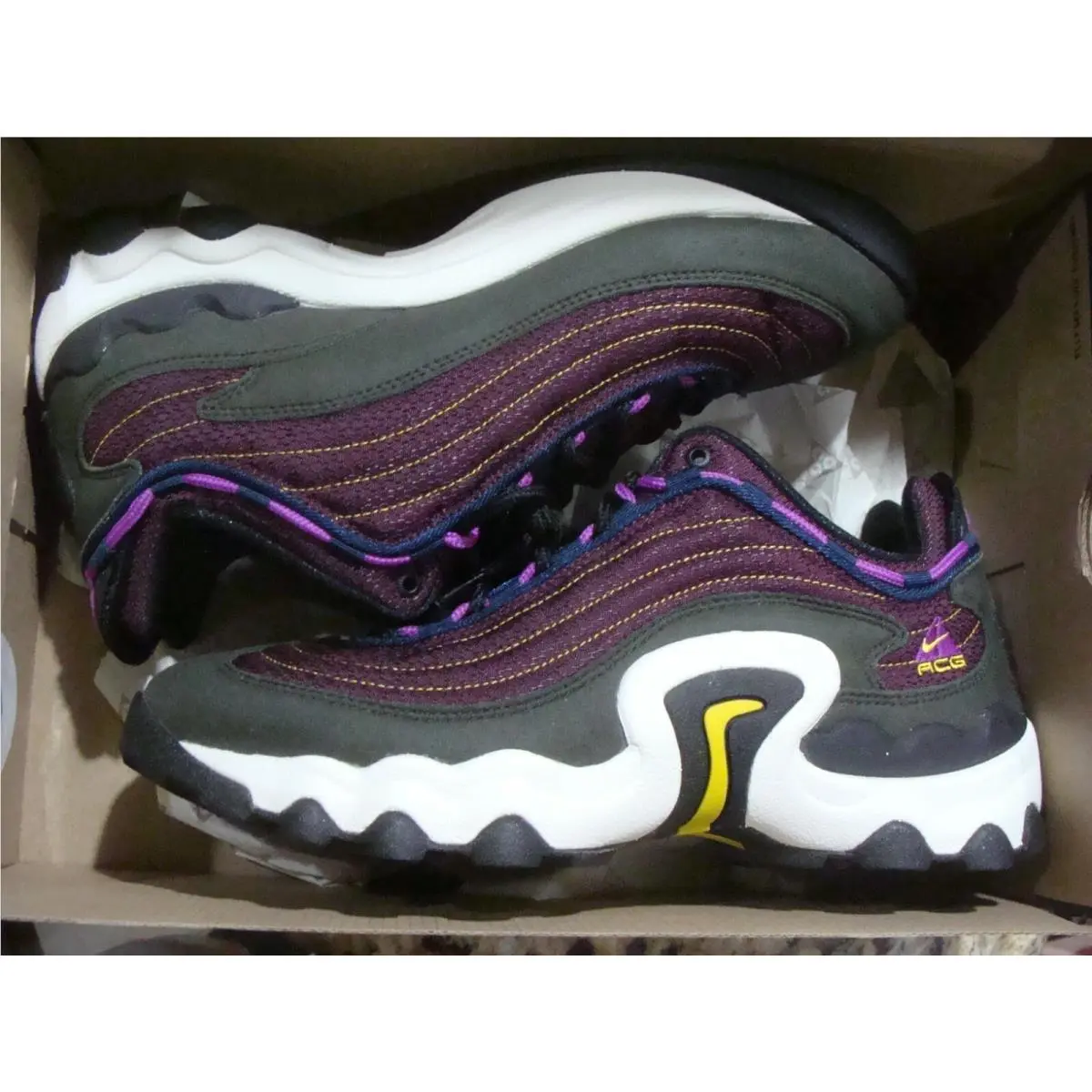 Nike shoes - SEQUOIA/VIVID PURPLE 5