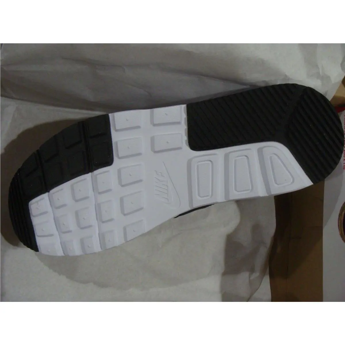 Nike shoes - White/Black 5