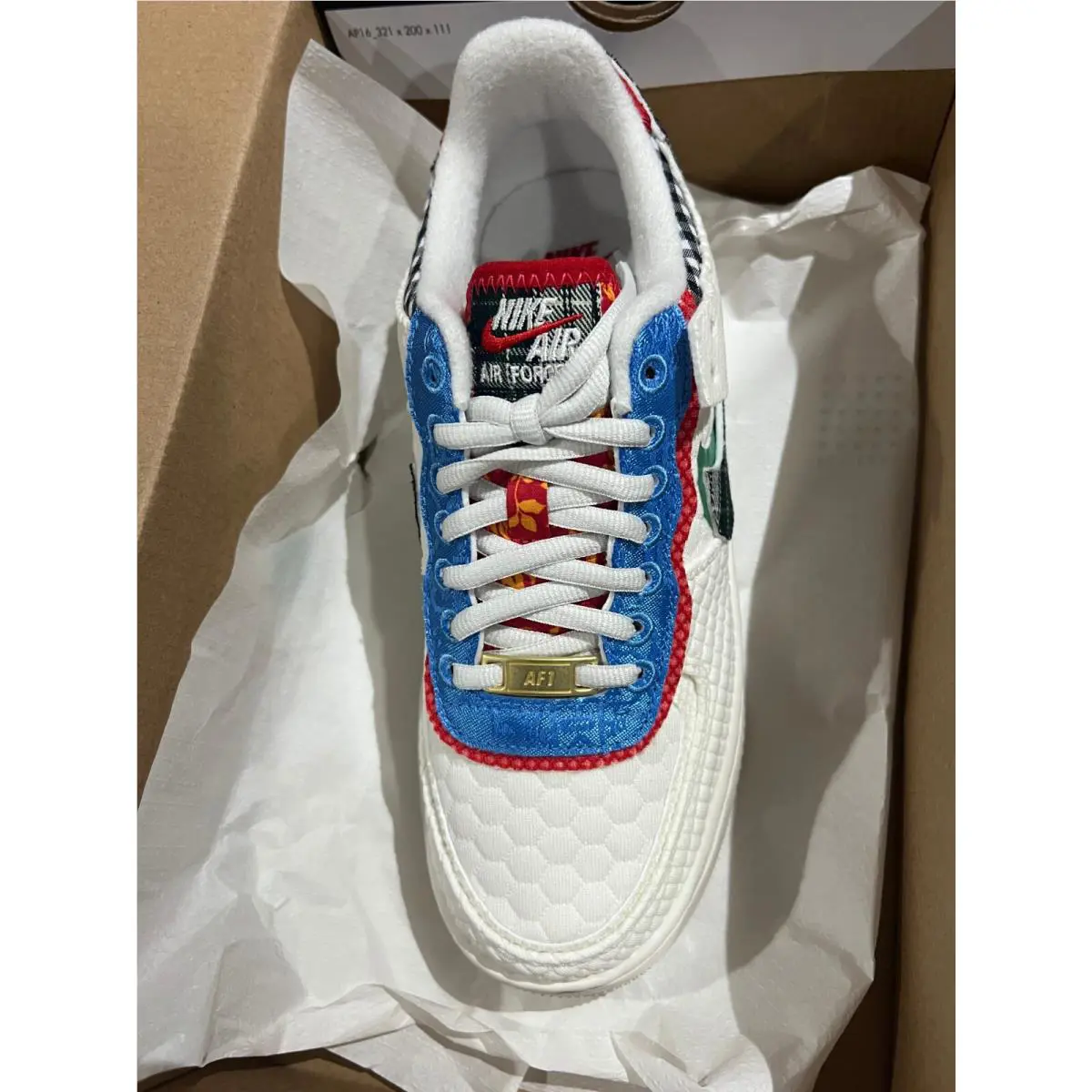 Nike shoes - DZ5193 - DZ5193 - SAIL/MULTI-COLOR-CLASSIC GREEN 9