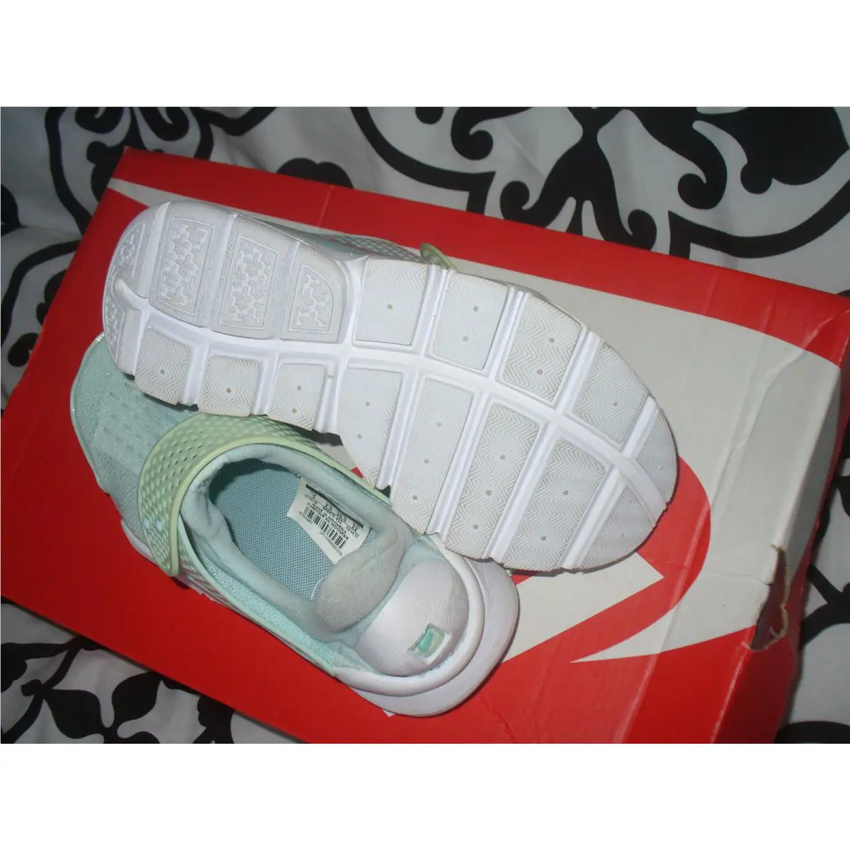 Nike shoes - Nike Sock Dart - Sock Dart - 848475-403 - Lime/White 10