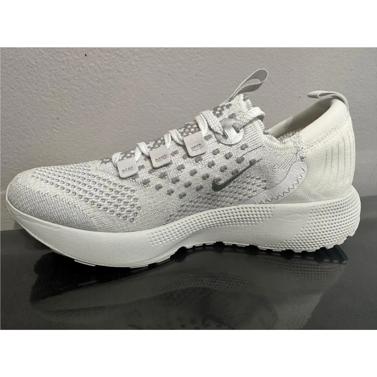 Nike shoes - Nike React Escape - React Escape - DC4269-100 - White 1