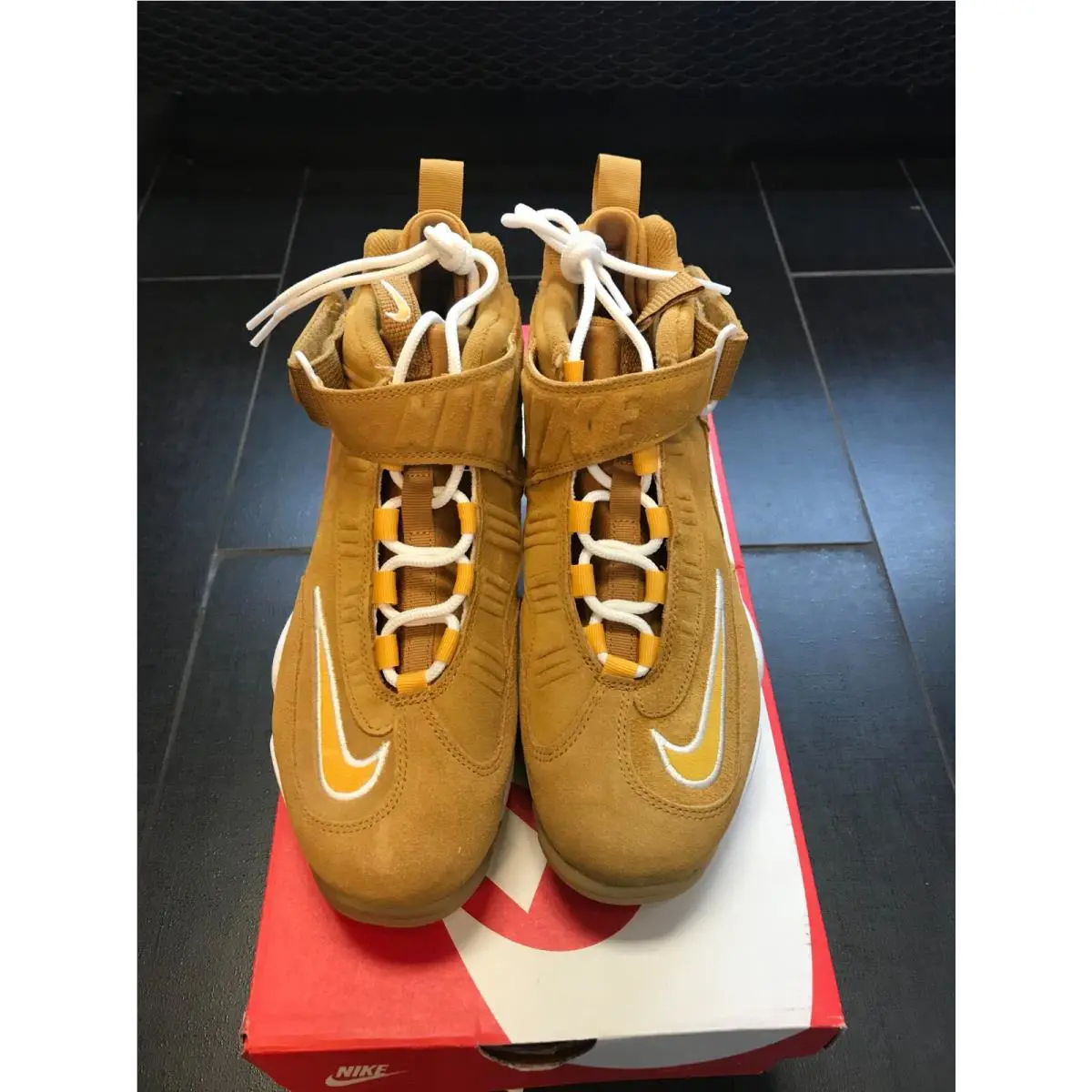 Nike shoes - Nike Air Griffey Max I - DO6685-700 - Brown 0