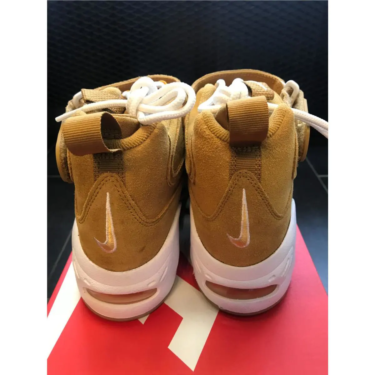 Nike shoes - Nike Air Griffey Max I - DO6685-700 - Brown 2