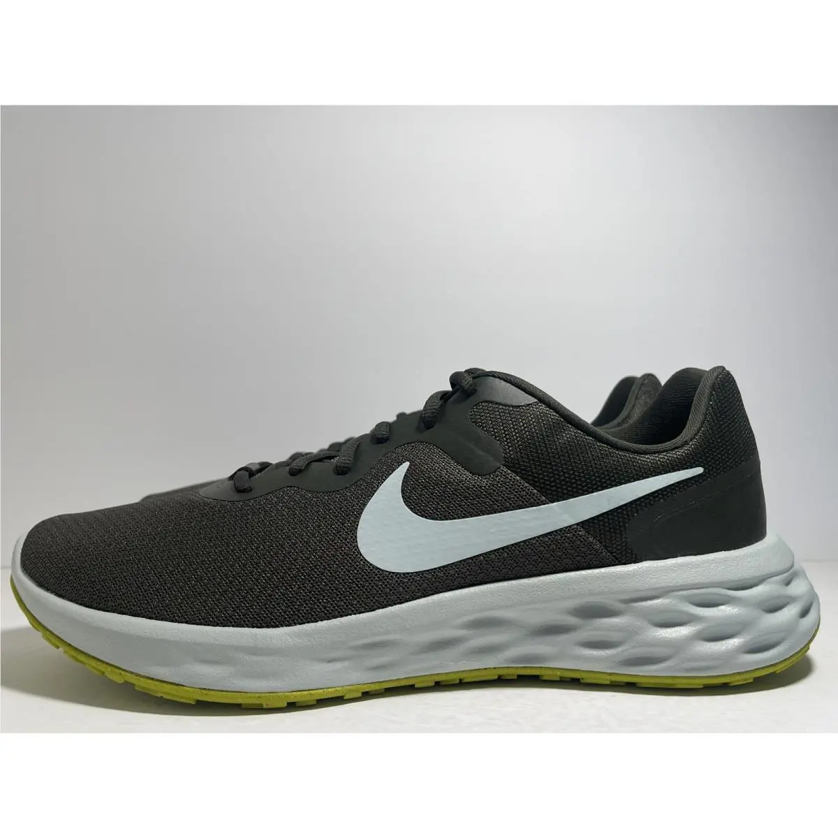 Nike shoes - Nike Revolution 6 - Revolution - DC3728-300 - Khaki 2