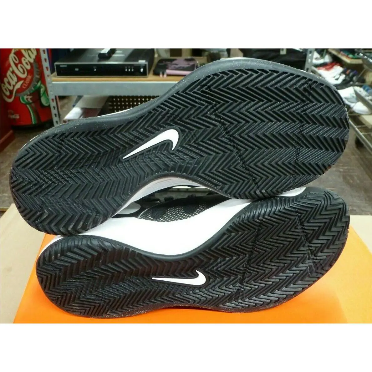 Nike shoes - Black 5