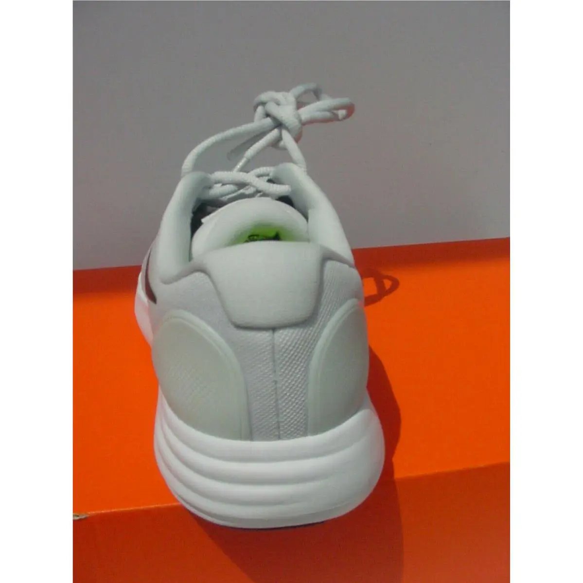 Nike shoes - Nike Lunar Apparent - Lunar Apparent - 908998-010 - Pure Platinum/Wolfe Gray / White 2
