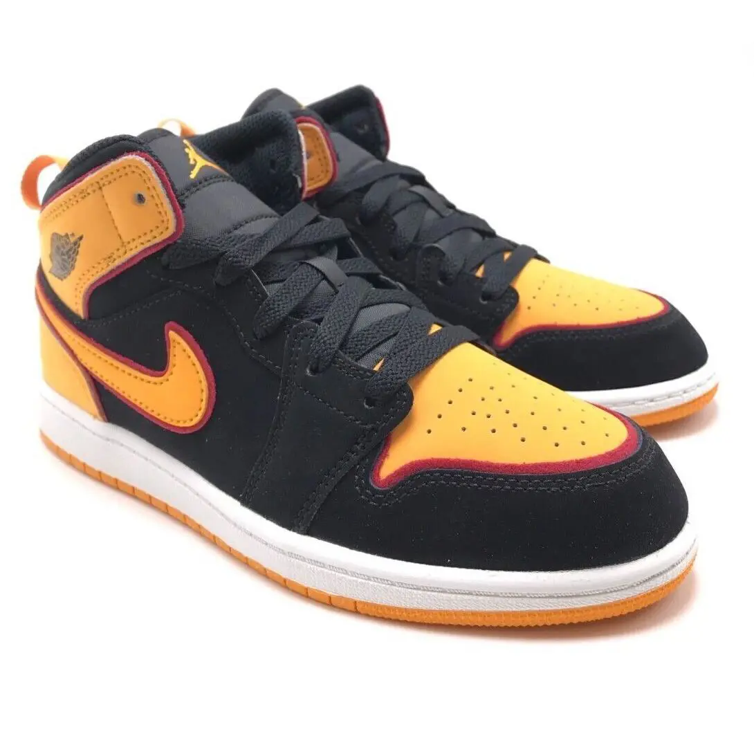 Nike shoes - Air Jordan 1 Mid - Air Mid - Black 1