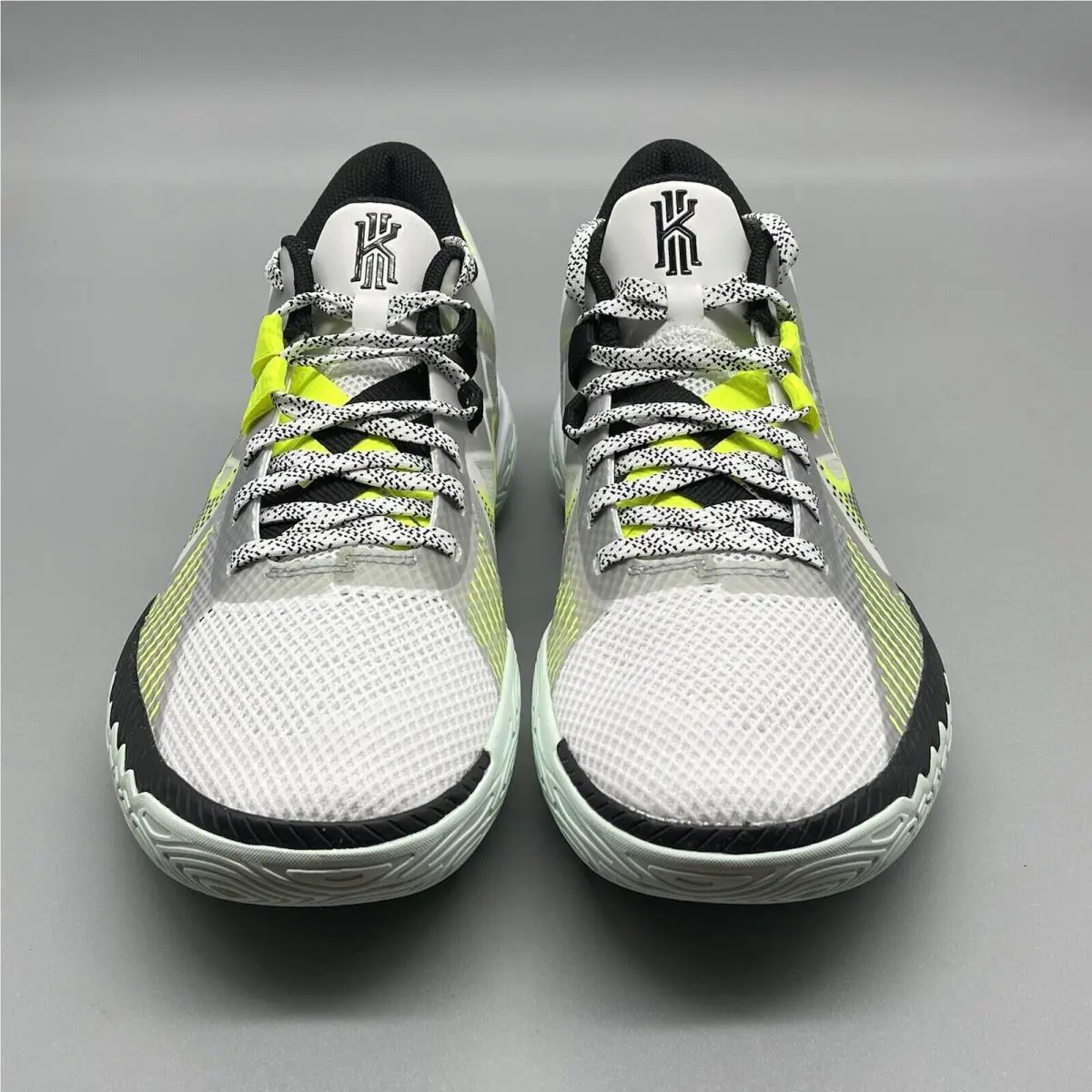 Nike shoes - Nike Kyrie Flytrap - Kyrie Flytrap - CZ4100-101 - White 1