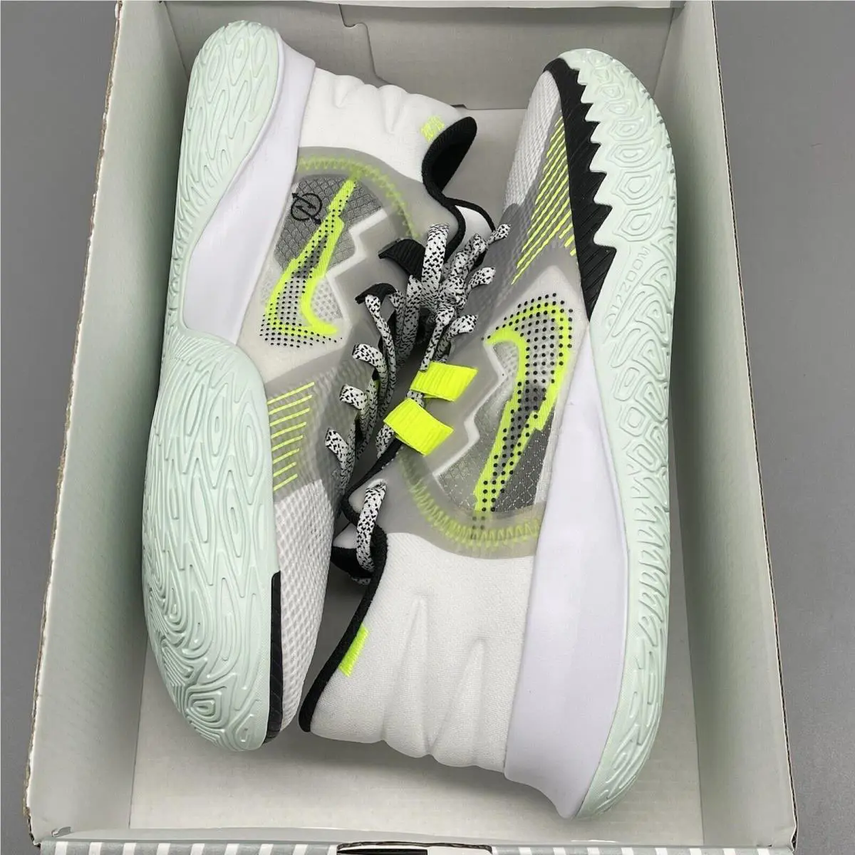 Nike shoes - Nike Kyrie Flytrap - Kyrie Flytrap - CZ4100-101 - White 18