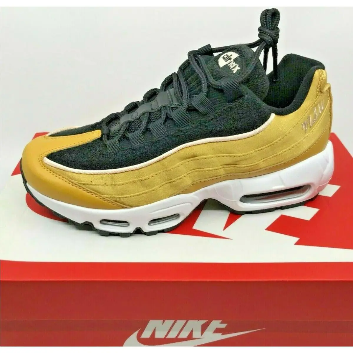 Nike shoes - Nike Air Max 95 LX - Black/Gold 8