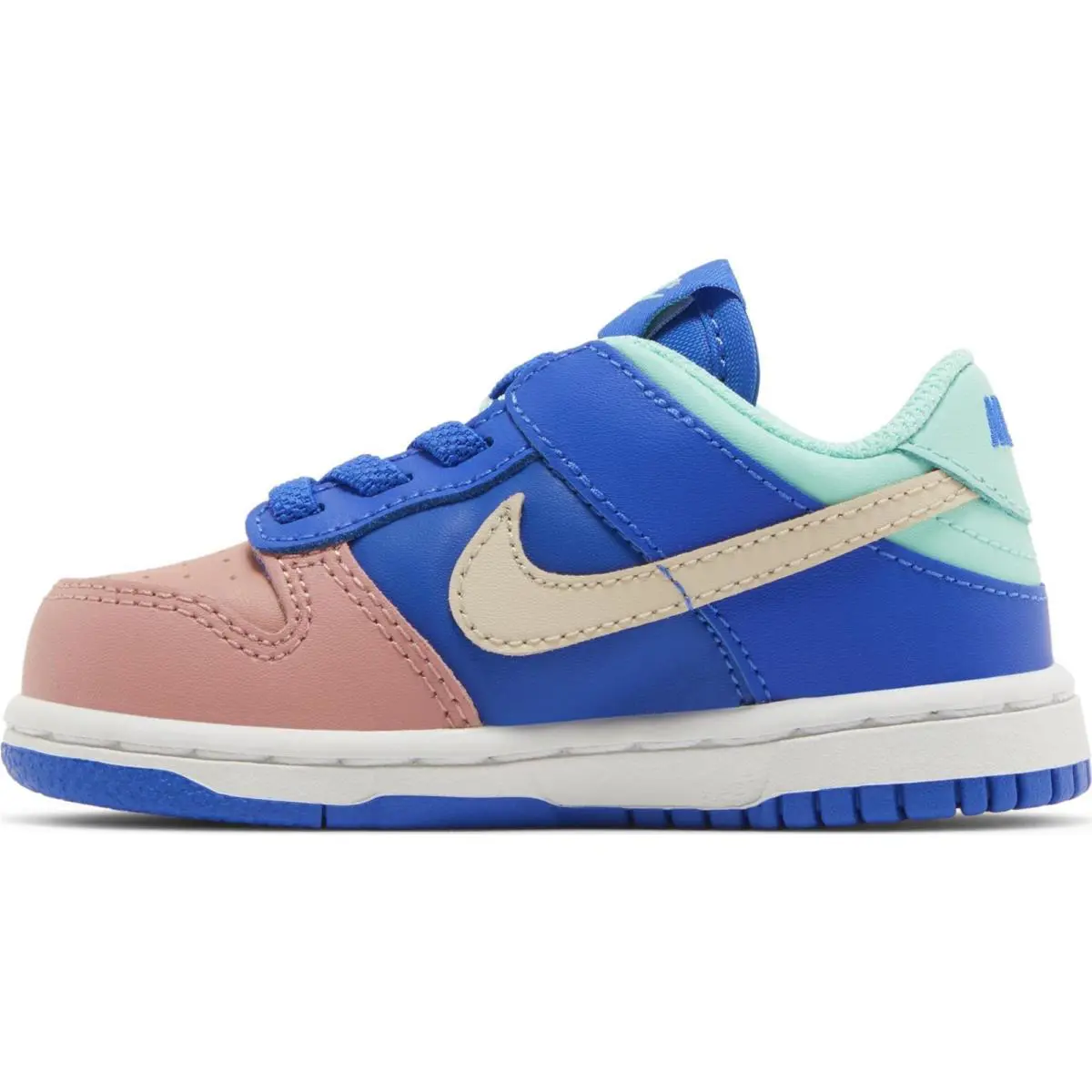 Nike shoes - Hyper Royal/Emerald Rise/Red Stardust/Sanddrift 0