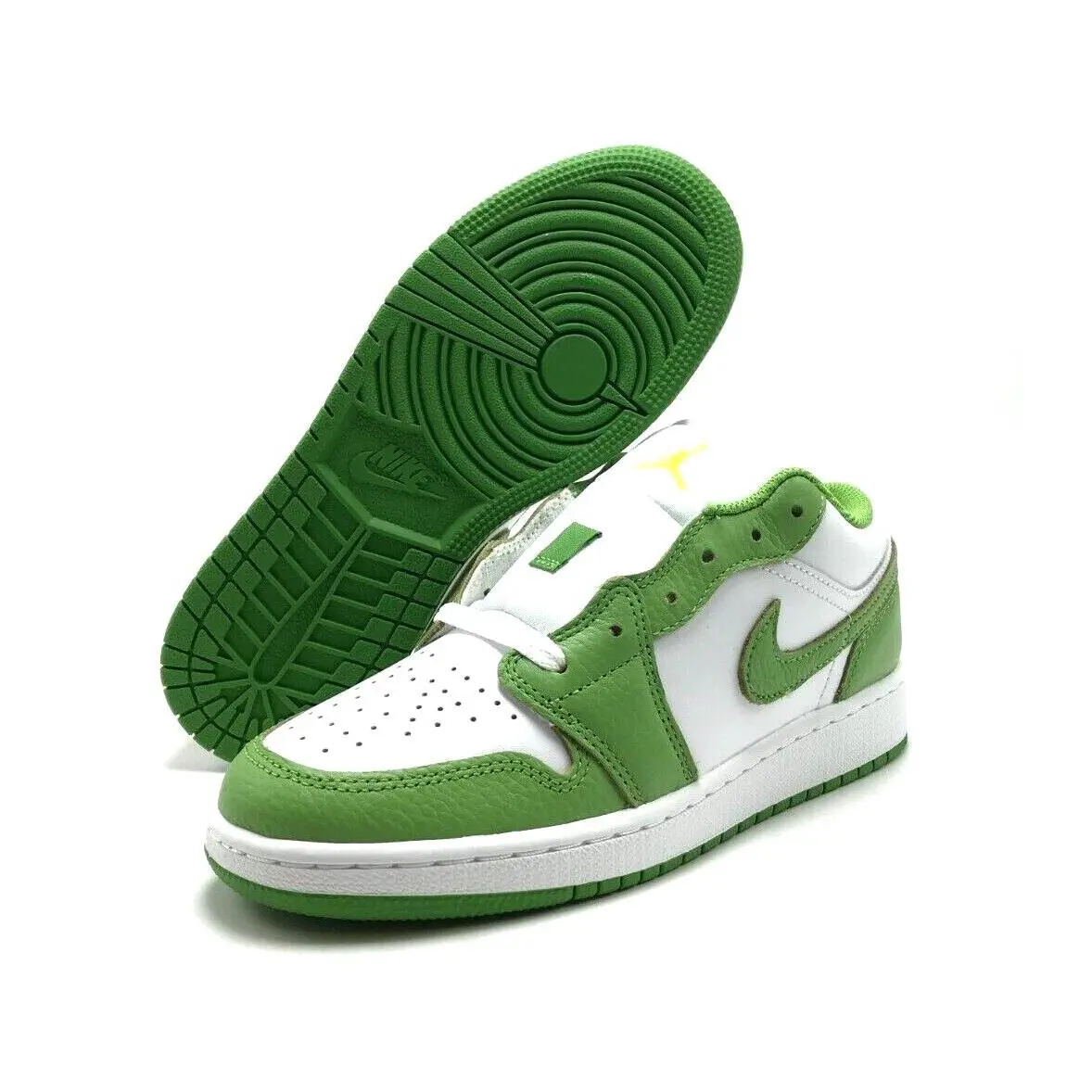 Nike shoes - Air Jordan 1 Low SE - Green 4