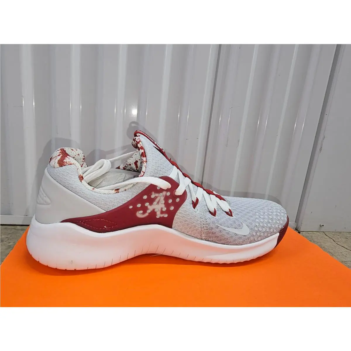 Nike shoes - Free TR 8 - Free - Red 22