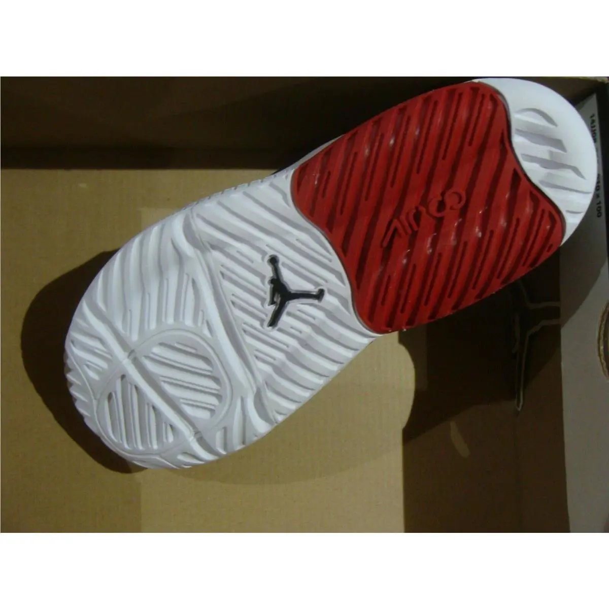 Nike shoes - Jordan Max 200 - Max - BLACK/GYM RED WHITE 10
