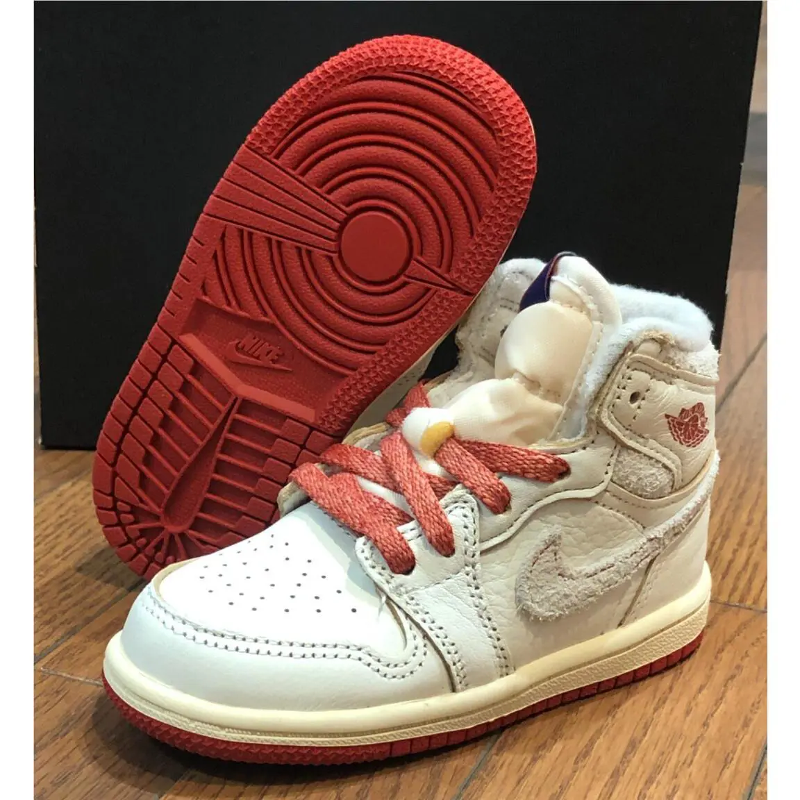 Nike shoes - Air Jordan 1 - Air - SAIL 4