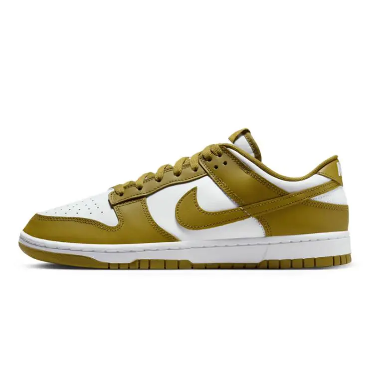 Nike shoes - White/Pacific Moss 6