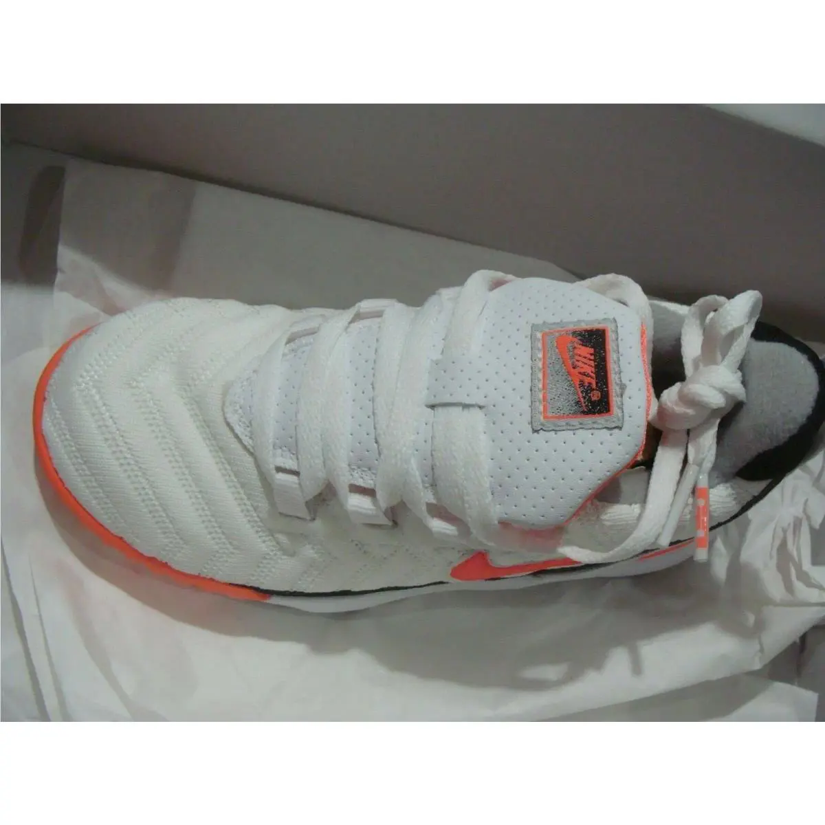 Nike shoes - WHITE/HOT LAVA FLT SILVER 8