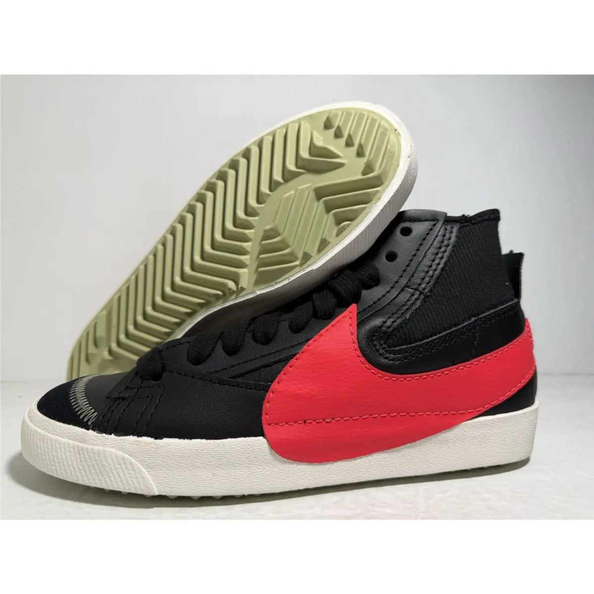 Nike shoes - Nike Blazer - Blazer - DD3111-001 - Black 4