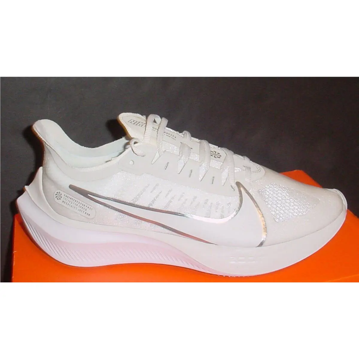 Nike shoes - Zoom Pegasus Zoom - Zoom Pegasus Zoom - BQ3203-001 - Platinum Tint - Silver Metallic - White 9