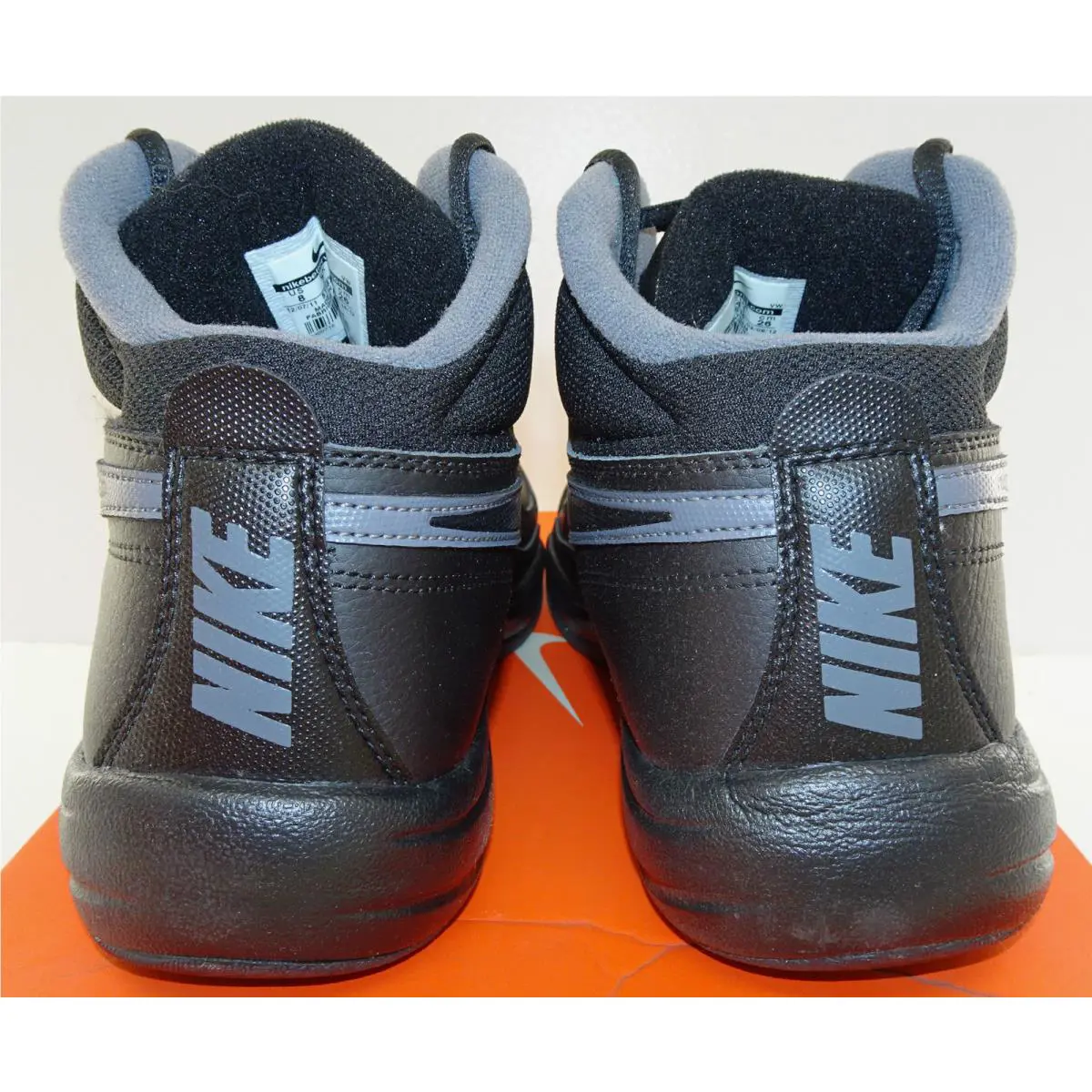 Nike shoes - Black 2