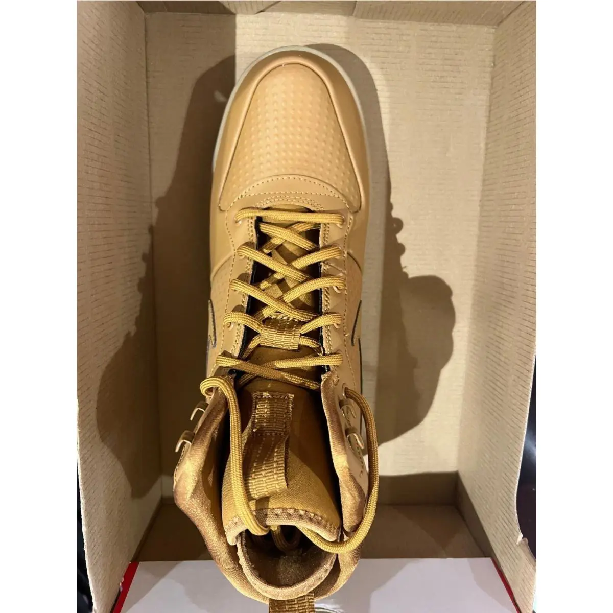 Nike shoes - 700 1