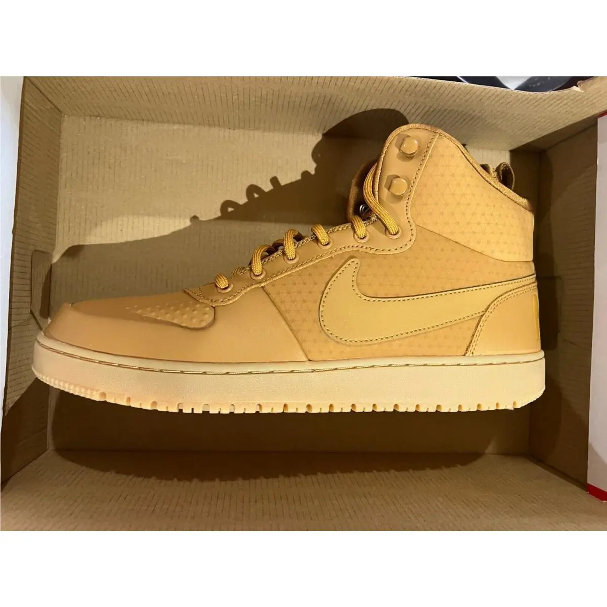 Nike shoes - 700 9