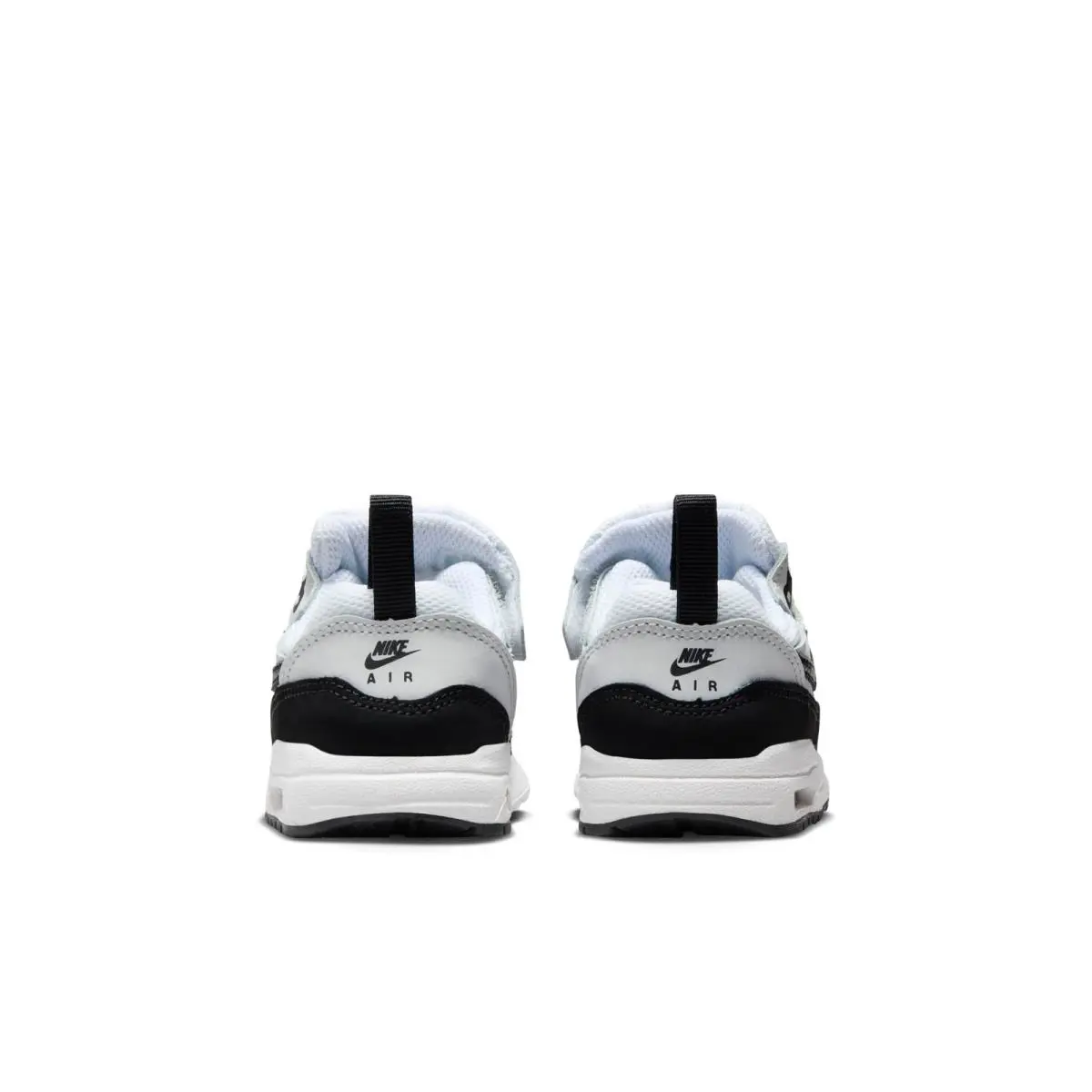 Nike shoes - White/Black 2