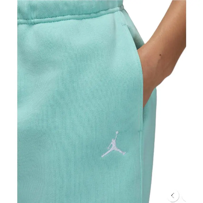 Nike clothing - Light Dew 1