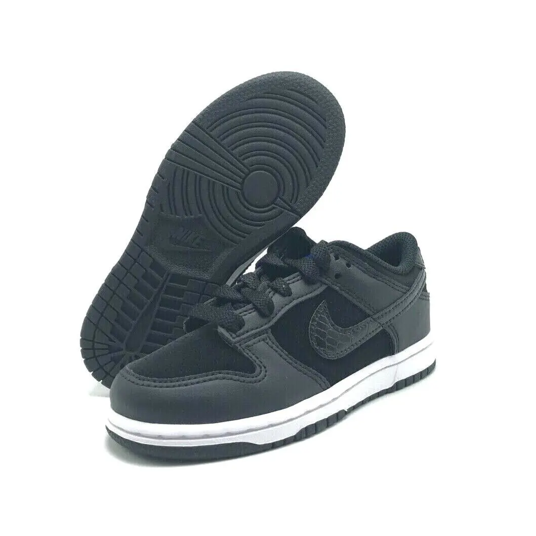 Nike shoes - NIKE DUNK LOW SE - DUNK LOW - Black 0