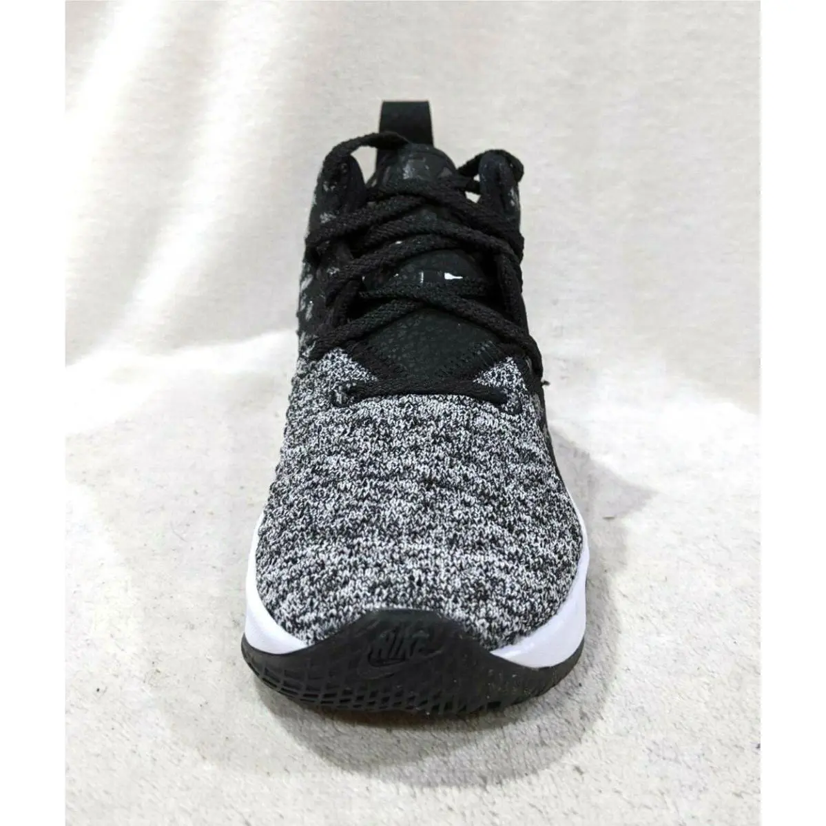 Nike shoes - Nike LeBron XVII - LeBron XVII - BQ5595-002 - Black/White 3
