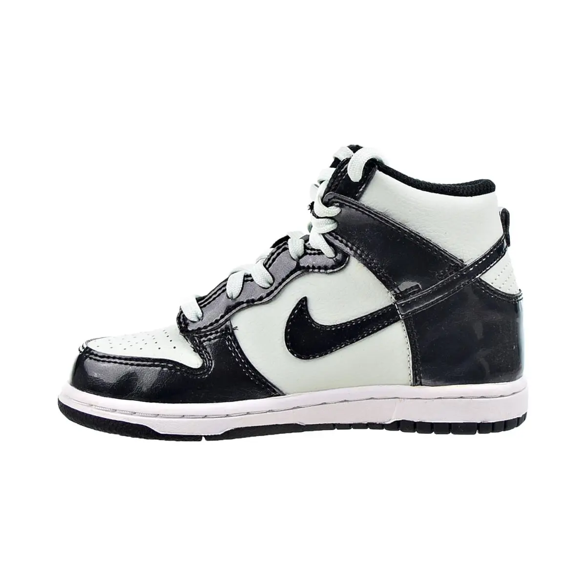 Nike shoes - Barely Green-Black-White 2