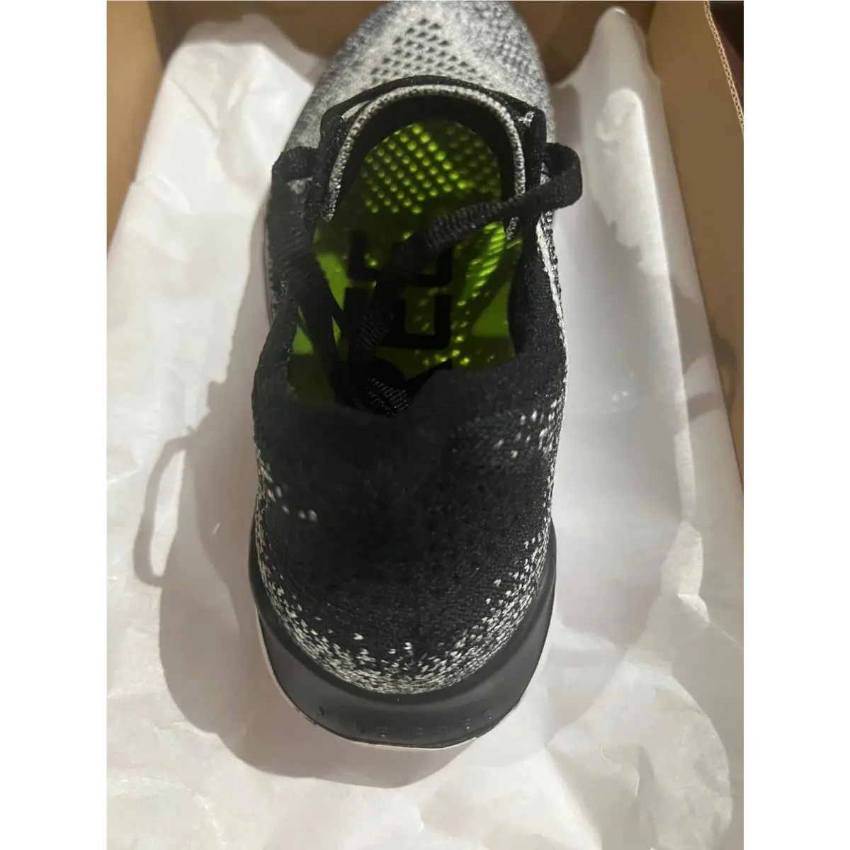Nike shoes - White/Black 4