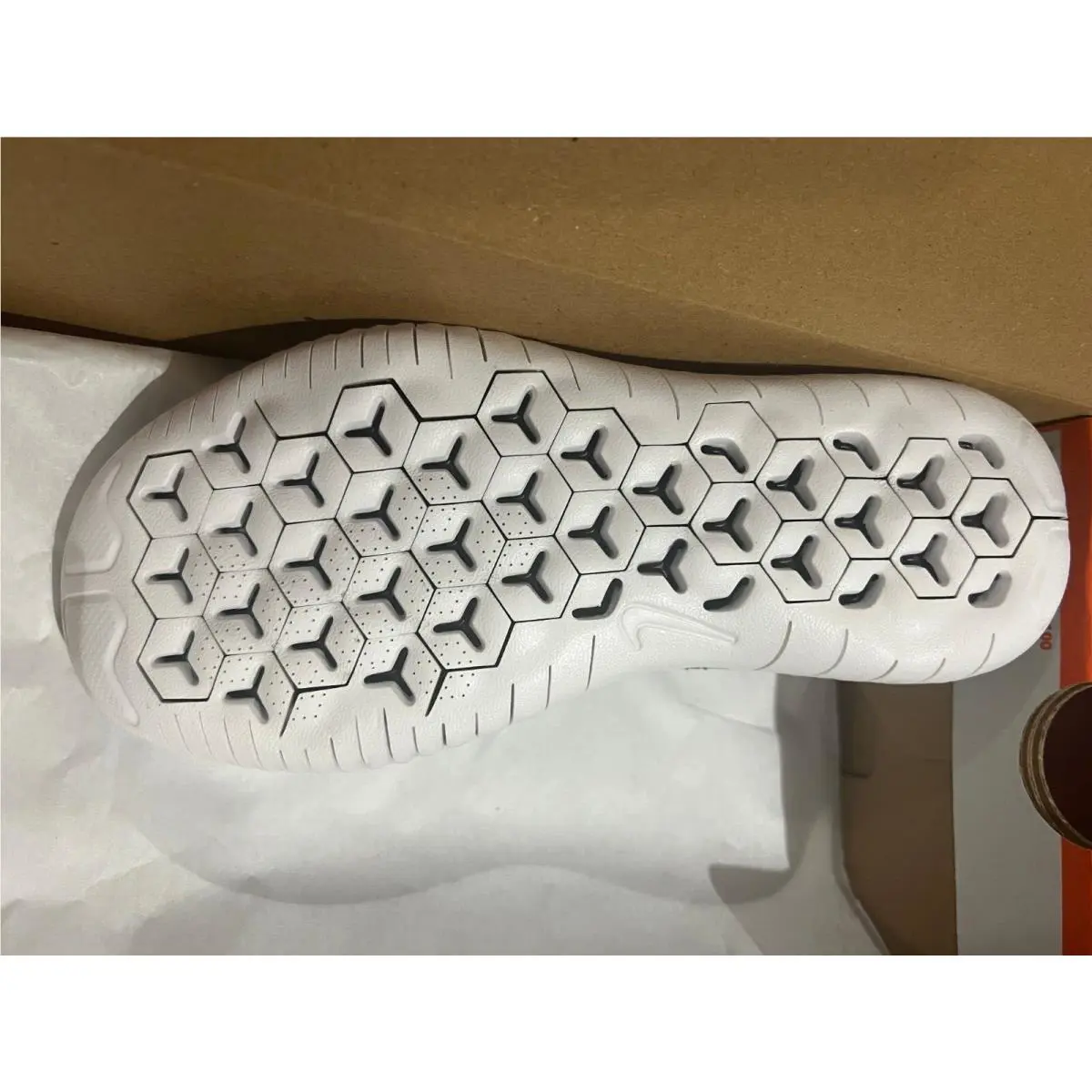 Nike shoes - White/Black 5