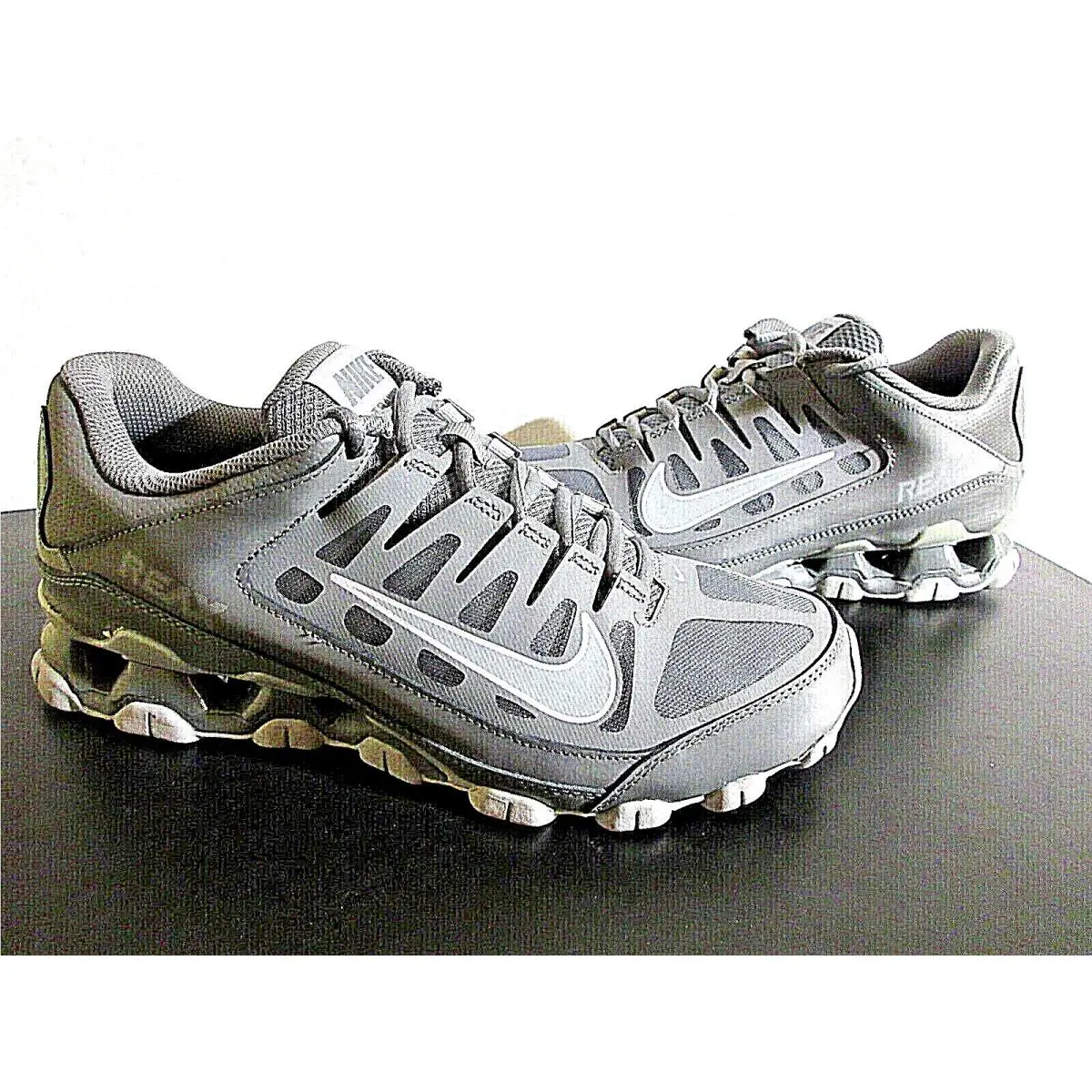Nike shoes - Nike Reax TR 8 - Reax - 621716-010 - Cool Gray/Wolf Grey 5