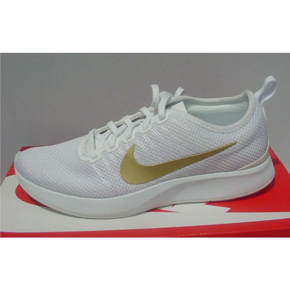 Nike shoes - SE - 940418-101 - White/Vast Grey/Metallic Gold 9