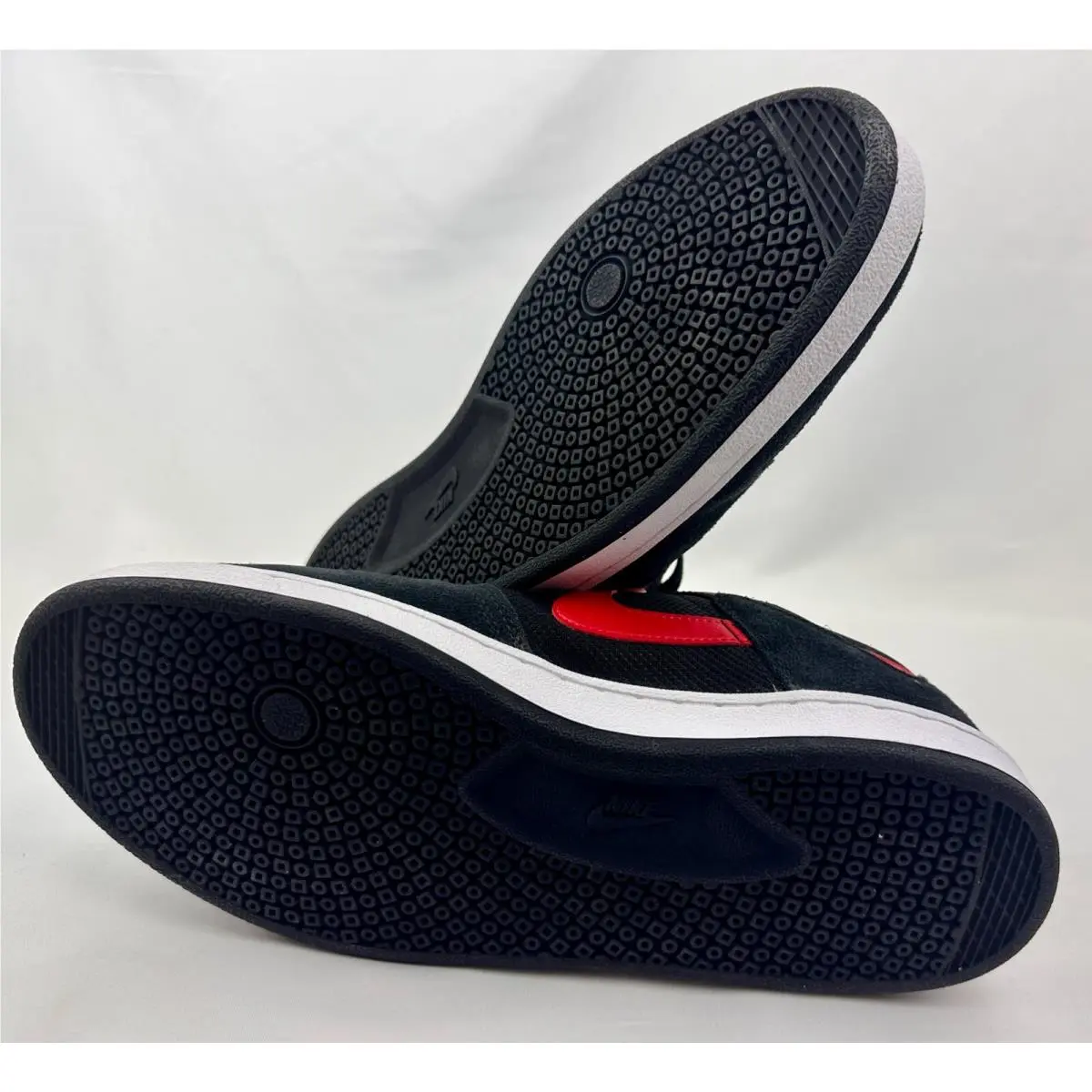 Nike shoes - Nike SB Alleyoop - Alleyoop - CJ0882-006 - black/university red 7
