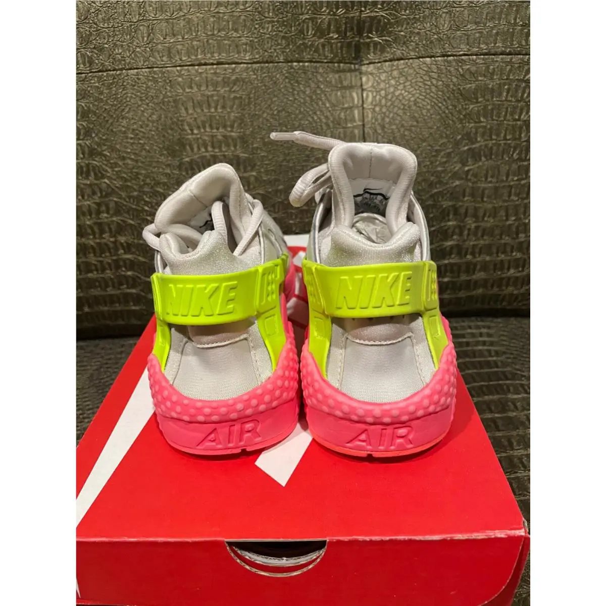 Nike shoes - Nike Air Huarache Run - Air Huarache Run - Pink 2