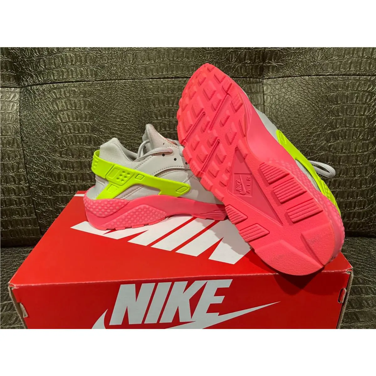 Nike shoes - Nike Air Huarache Run - Air Huarache Run - Pink 3