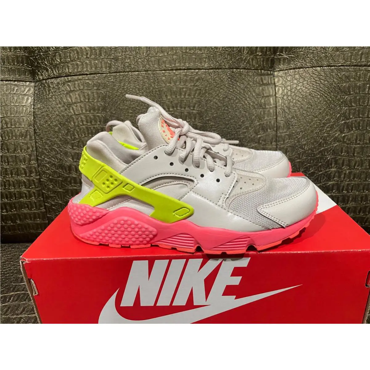 Nike shoes - Nike Air Huarache Run - Air Huarache Run - Pink 4