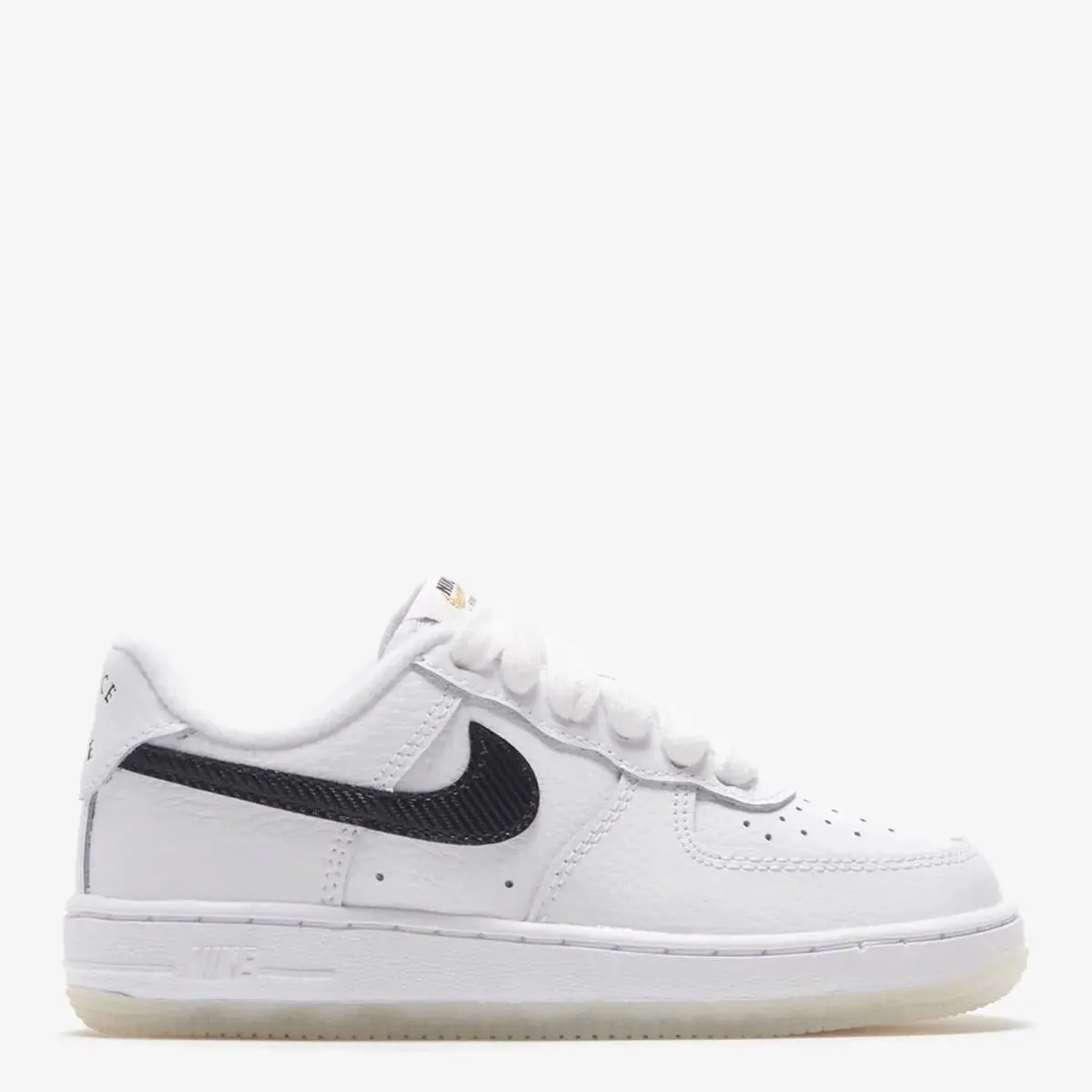 Nike shoes - White 2