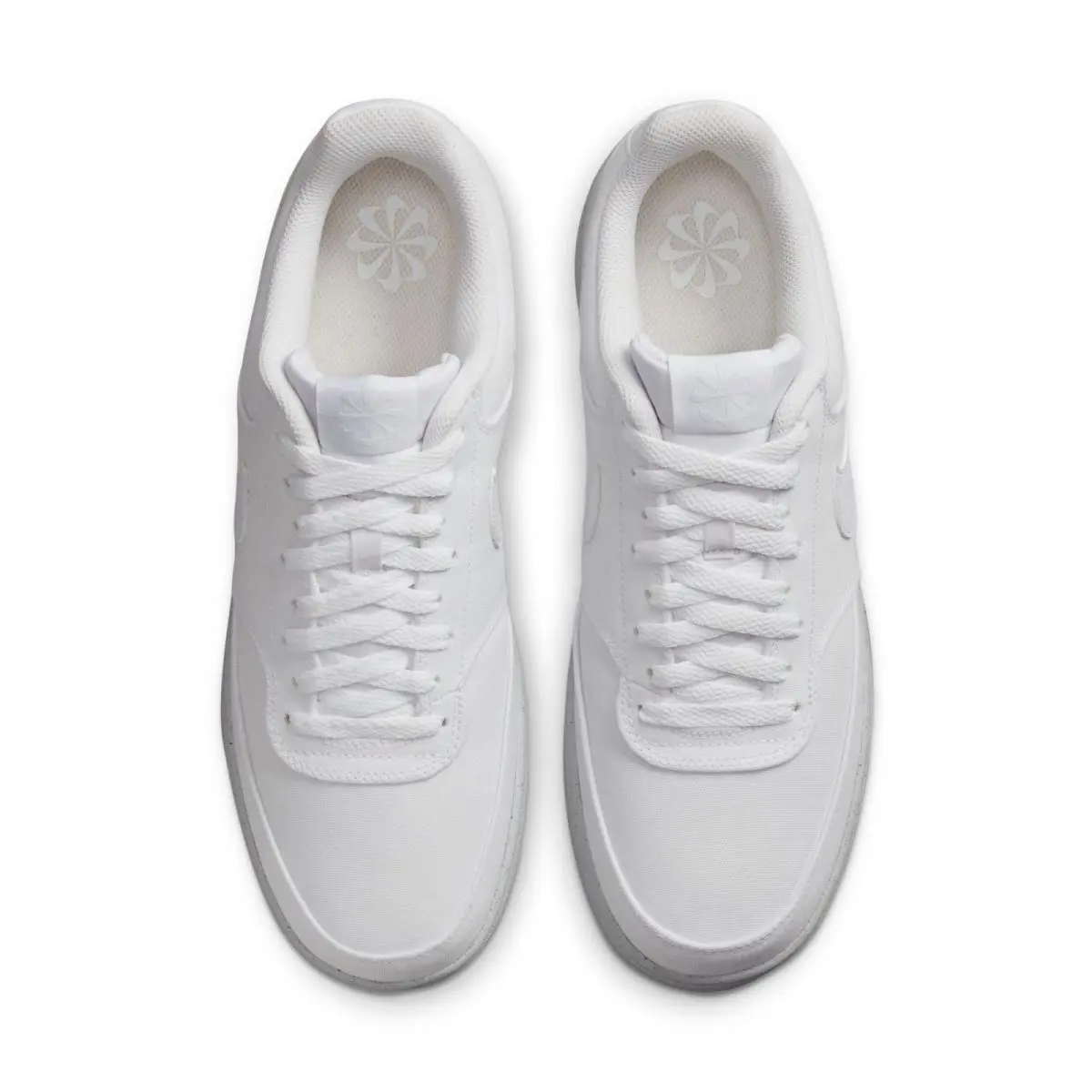 Nike shoes - White/Whi 3