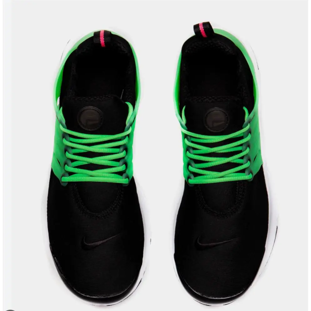 Nike shoes - Black/Green 0