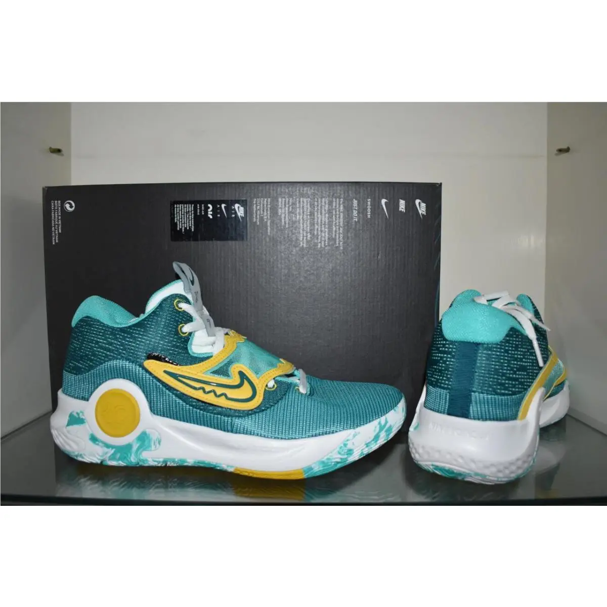 Nike shoes - Nike KD Trey 5 - Trey - DD9538-300 - Green 1