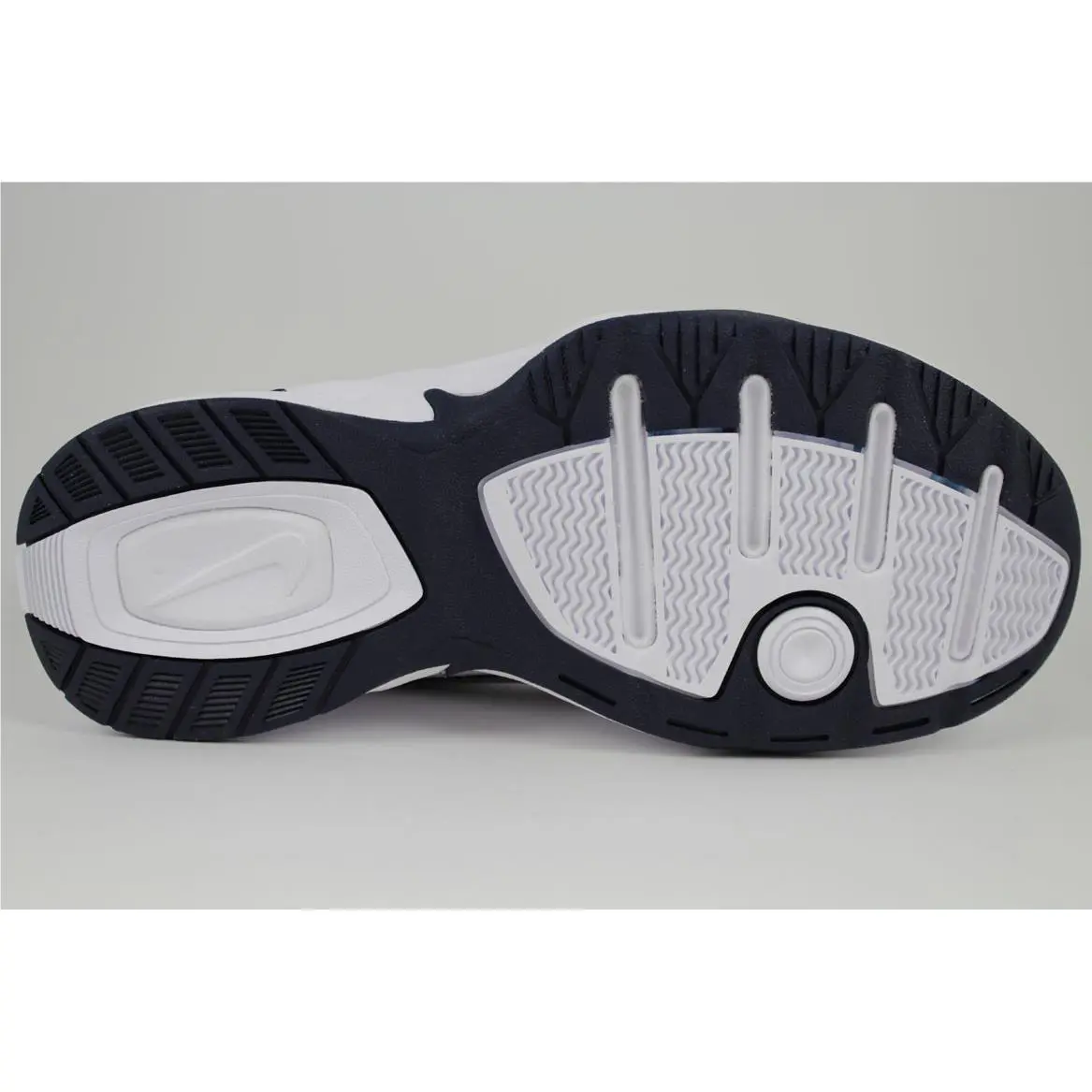 Nike shoes - Nike Air Monarch IV - Air Monarch - White, Full way: White/Metallic Silver-Midnight Navy 5