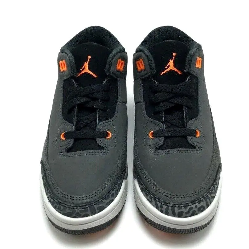 Nike shoes - Air Jordan 3 - Air - Gray 4