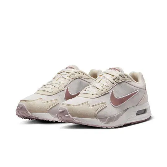 Nike shoes - Nike Air Max Solo - Air Max Solo - FN0784-005 - Beige 0