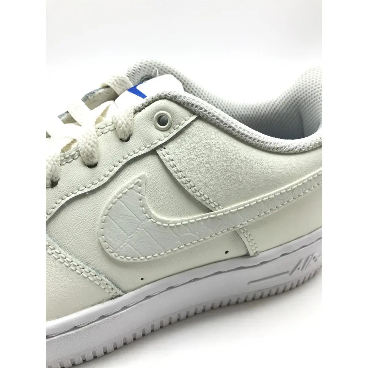 Nike shoes - Nike Air Force 1 LV8 GS - Beige 6